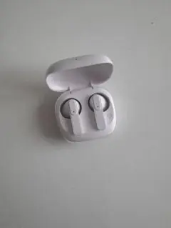 TRUE WIRELESS STEREO HEADPHONES RTWS05のサムネイル