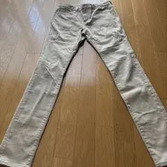 GU スキニーパンツ ベージュ 67