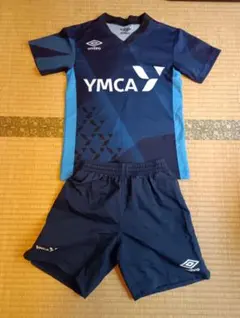 Umbro YMCA サッカーシャツとショーツセット １４０