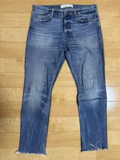 Item thumbnail for item b6c7473d-ffed-4a35-ac64-bb80cfa0441d