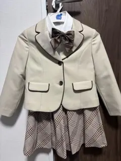 ベージュ フォーマルスーツ チェック柄