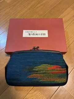 Item thumbnail for item 698be34c-b3b8-434a-9f19-f34cfc32b987