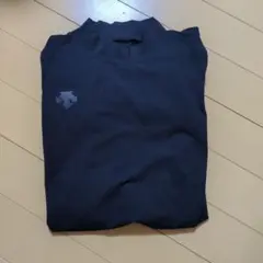DESCENTE アンダーシャツ 黒 160cm