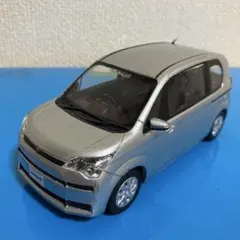 トヨタ アイシス ミニカー 非売品 カラーサンプル - メルカリ
