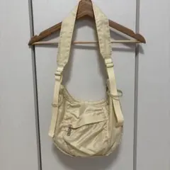 ショルダーバッグ