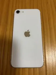 Apple iPhone SE3 64GB ホワイト - メルカリ