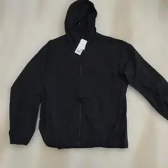 UNIQLO　ユニクロ　ポケタブル UVカットパーカー L　ブラック
