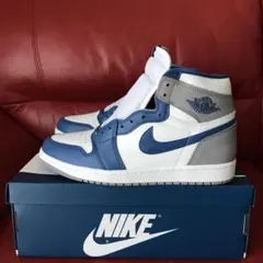 NIKEエアジョーダン1ハイogトゥルーブルー！新品！未使用！