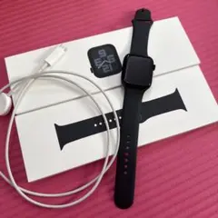 Apple Watch SE2本体 ブラック 充電ケーブル付き