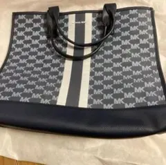 【新品未使用】MICHAEL KORS トートバッグのサムネイル