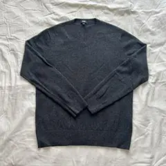 UNIQLO ダークグレー Vネックセーター Lサイズ