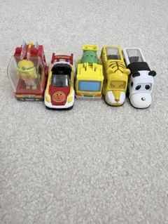 ② トミカ ミニカー　まとめ売り アンパンマンミュージアム　限定のサムネイル