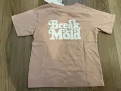 新品未使用 UNIQLO UT VERDY Tシャツ ピンク 110のサムネイル