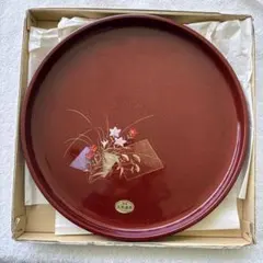 赤い花柄漆器盆