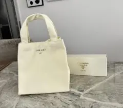 プラダ トートバッグ