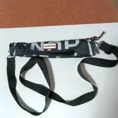 HUNTER ショルダーバッグ ブラック/ホワイト