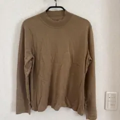 ナイガイ　ROGICAベージュ ハイネック 長袖ニット シルクカシミヤのサムネイル