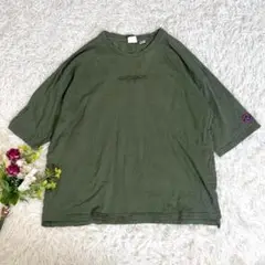 〝アウトドアOUTDOOR〟大きめLL Tシャツ　刺繍ロゴ　カーキゆったり