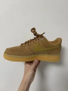 Nike Air Force 1 ブラウン スニーカー