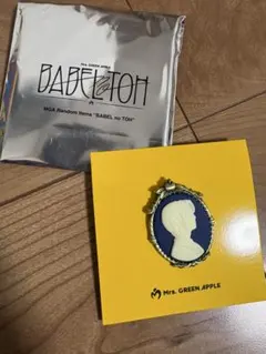 Mrs. GREEN APPLE BABEL no TOH ピンバッジ