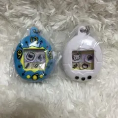 ガチャ　たまごっち シャカシャカチャームコレクション　まるっち くしぱっち