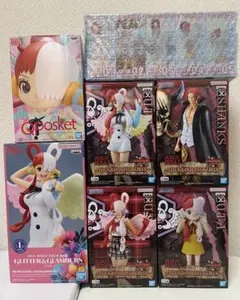 【匿名配送】 ONE PIECE ワンピース　ウタ　シャンクス　セット