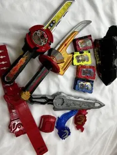 戦隊ヒーロー剣と変身アイテムセット　セイバー　ニンニンジャー　おもちゃ