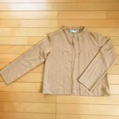 ベージュ色のブラウス　昭和レトロ