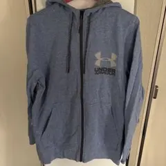 アンダーアーマー　　薄手のパーカー UNDER ARMOUR