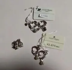 courrèges フラワーモチーフ イヤリング