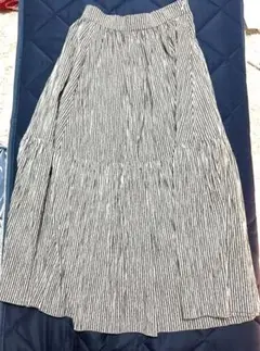 イエナストライプ柄ロングスカート