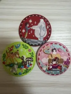刺繍デザイン ピンバッジ 3個セット
