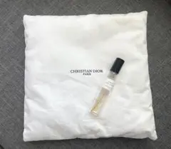 未使用クリスチャン・ディオール DIOR ミニ クッション　空ボトル付き