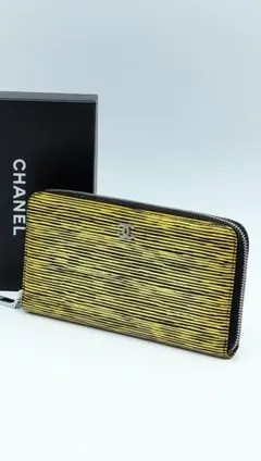 CHANEL エナメル ラウンドファスナー 長財布 - メルカリ