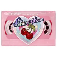 Flower Knows Cherry Love アイシャドウパレット #01