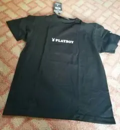 プレイボーイ　ロゴプリント入りTシャツ　うさぎ／ラビットロゴ入り　サイズS