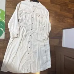 アイボリー 長袖シャツワンピース Mサイズ