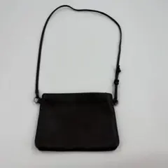 サコッシュ レザー ショルダーバッグ