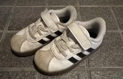 adidas キッズ スニーカー ホワイト/グレー