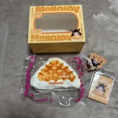 ⭐︎さま専用　Mellojoy スクイーズ　クリームワッフル　さんかく