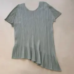 【新品未使用】PLEATS PLEASE 半袖プリーツトップス セージグリーンのサムネイル