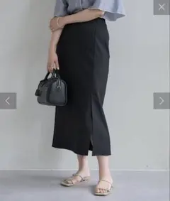 ブラック ロングタイトスカート スリット入りのサムネイル