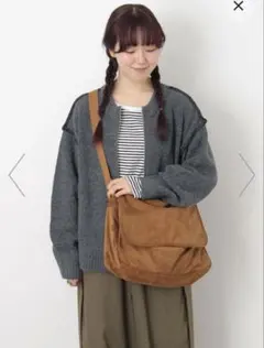 サマンサモスモス　スウェードライクメッセンジャーバッグ　ブラウン