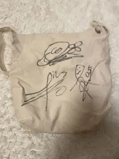 シグネチャー トートバッグ