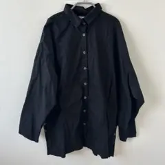 オーバーサイズ 黒 ボタンシャツ　Yaacco Maricard