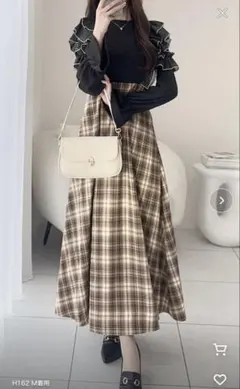 【ほぼ未使用品】シアー生地とフリルで華やかさをプラスしたドッキングワンピースXL