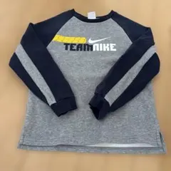 NIKE ナイキ　トレーナー Sサイズ　グレー　130 裏起毛