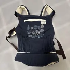 SUN&BEACH 抱っこ紐 ネイビー 刺繍デザインのサムネイル