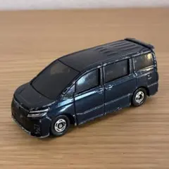 Item thumbnail for item fa1d5d41-71f3-48cf-bc8e-bc6e5b3aebf8