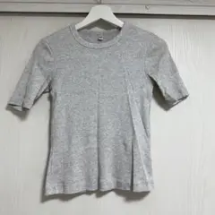 UNIQLO リブクルーネック半袖T